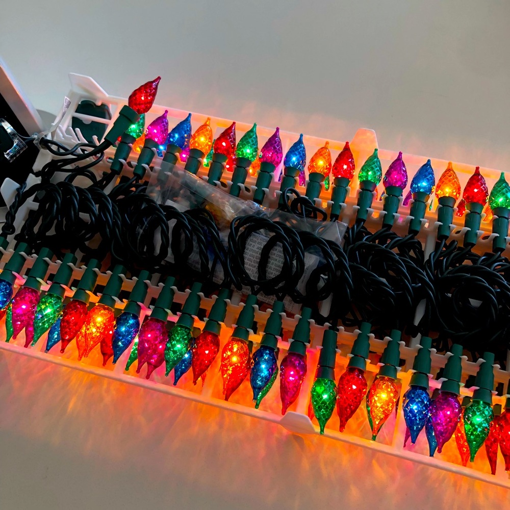 GE String-a-Long 11 ct C5 Sparkling Crystal Multicolor Lights 37.1 ft NWT